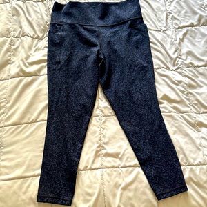 Athleta Salutation Stash Pocket Tight